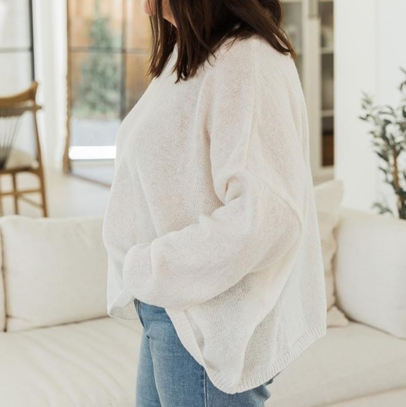 DARYL-ANN DENNER X PINK LILY LISA IVORY LIGHTWEIGHT SWEATER - Picture 4 of 4